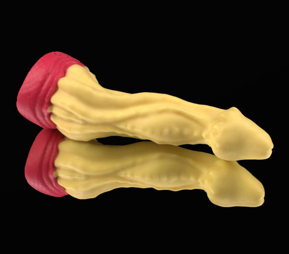 Фантазийный фаллоимитатор «Песчаная змея Small» - 21 см. Фантазийный фаллоимитатор «Песчаная змея Small» - 21 см.