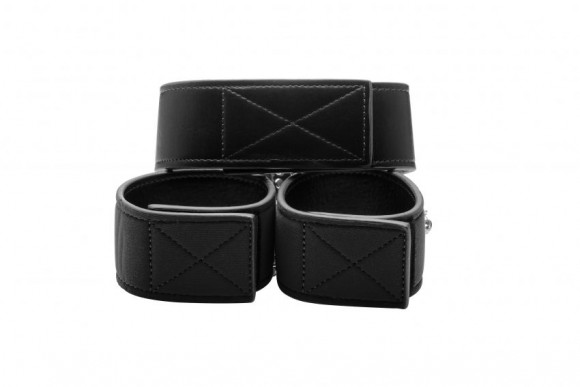 Чёрный двусторонний ошейник с наручниками Reversible Collar and Wrist Cuffs