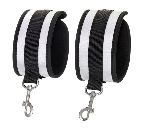 Серебристо-черные оковы Anonymo Серебристо-черные оковы Anonymo