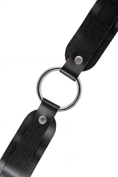 Черный кожаный чокер-ошейник со скруглёнными углами Черный кожаный чокер-ошейник со скруглёнными углами