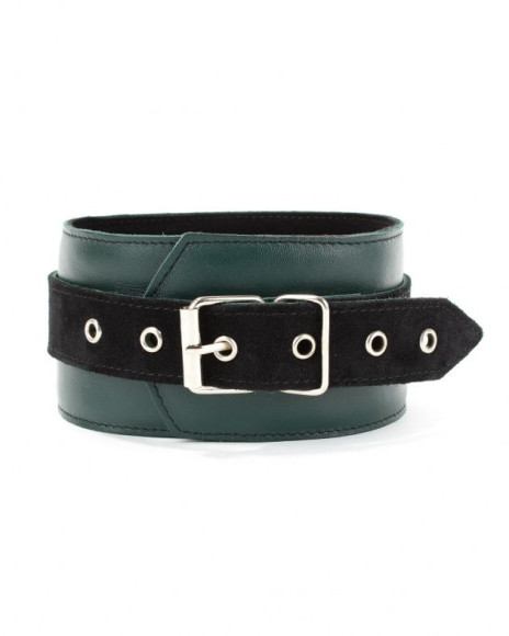 Изумрудный ошейник Emerald Collar On The Strap Изумрудный ошейник Emerald Collar On The Strap