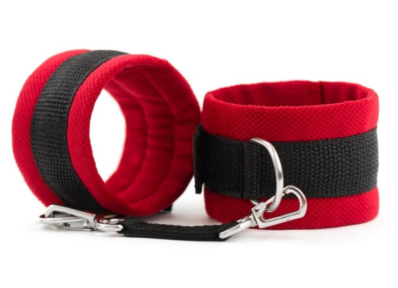 Красно-черные наручники My rules на сцепке Красно-черные наручники My rules на сцепке