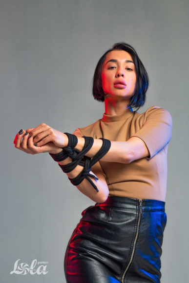 Черная веревка Do Not Disturb - 5 м. Черная веревка Do Not Disturb - 5 м.