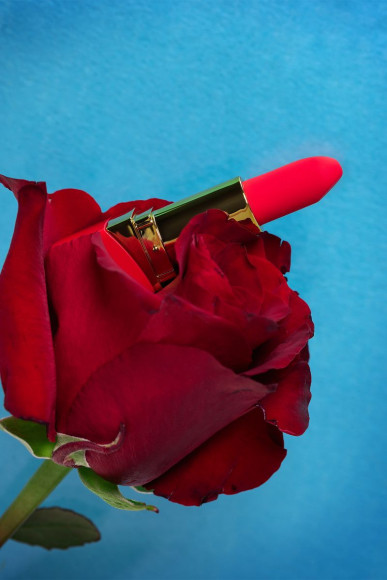 Красный вибратор-помада Pansies - 9 см. Красный вибратор-помада Pansies - 9 см.