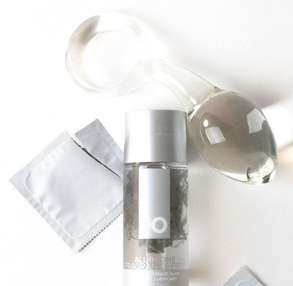 Массажный гель ALL-IN-ONE Massage Oil Sensual нейтральный - 30 мл. Массажный гель ALL-IN-ONE Massage Oil Sensual нейтральный - 30 мл.