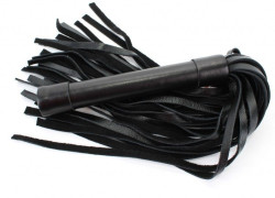 Чёрная плеть из нежной кожи - 45 см. Чёрная плеть из нежной кожи - 45 см.