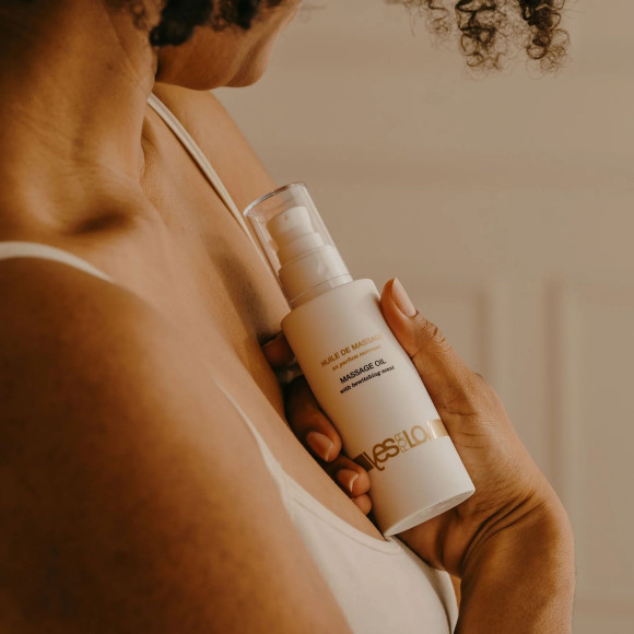 Массажное масло Massage Oil With Bewitching Scent - 100 мл.