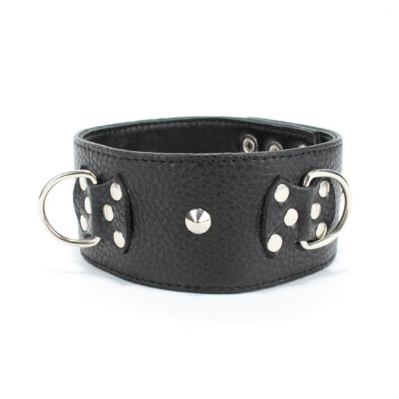 Черный кожаный ошейник с короткими шипами Черный кожаный ошейник с короткими шипами