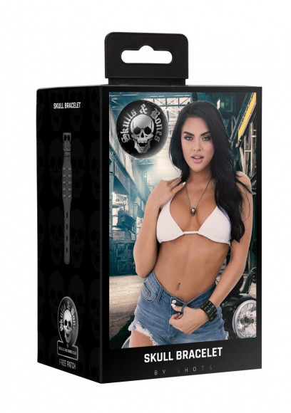 Черный браслет с металлическими заклепками Черный браслет с металлическими заклепками