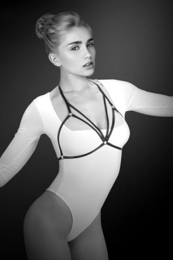 Черная упряжь на грудь Morgane Черная упряжь на грудь Morgane