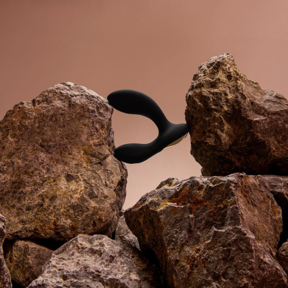 Черный вибростимулятор простаты Hugo 2 Черный вибростимулятор простаты Hugo 2