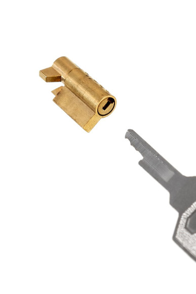 Черный мужской пояс верности из пластика Черный мужской пояс верности из пластика