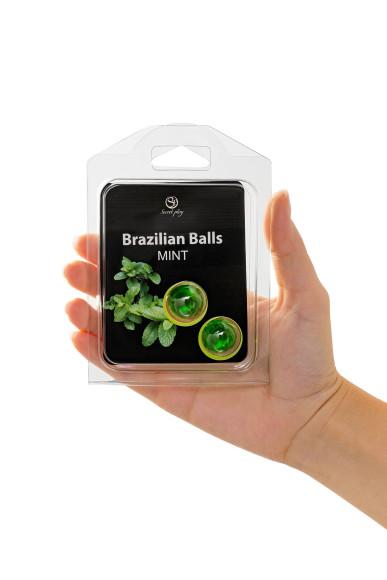 Набор из 2 шариков с массажным маслом Brazilian Balls с ароматом мяты Набор из 2 шариков с массажным маслом Brazilian Balls с ароматом мяты